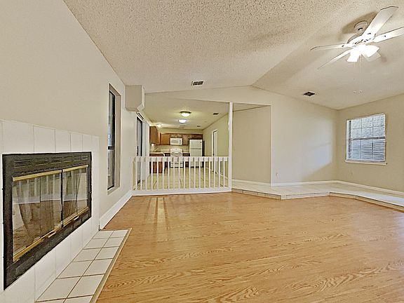 4th image of 7777 Allspice Cir E