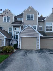 66 Reed Drive, Bedford, NH, 03110