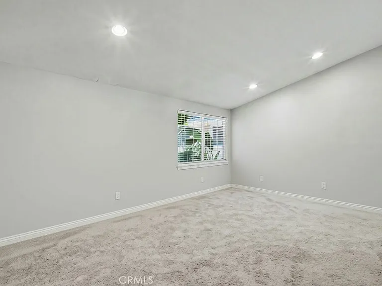 5706 Comanche Ave — Photo 19