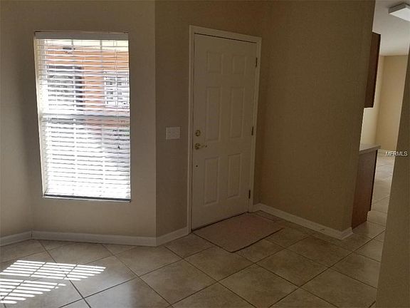 4th image of 573 Vineyard Way
