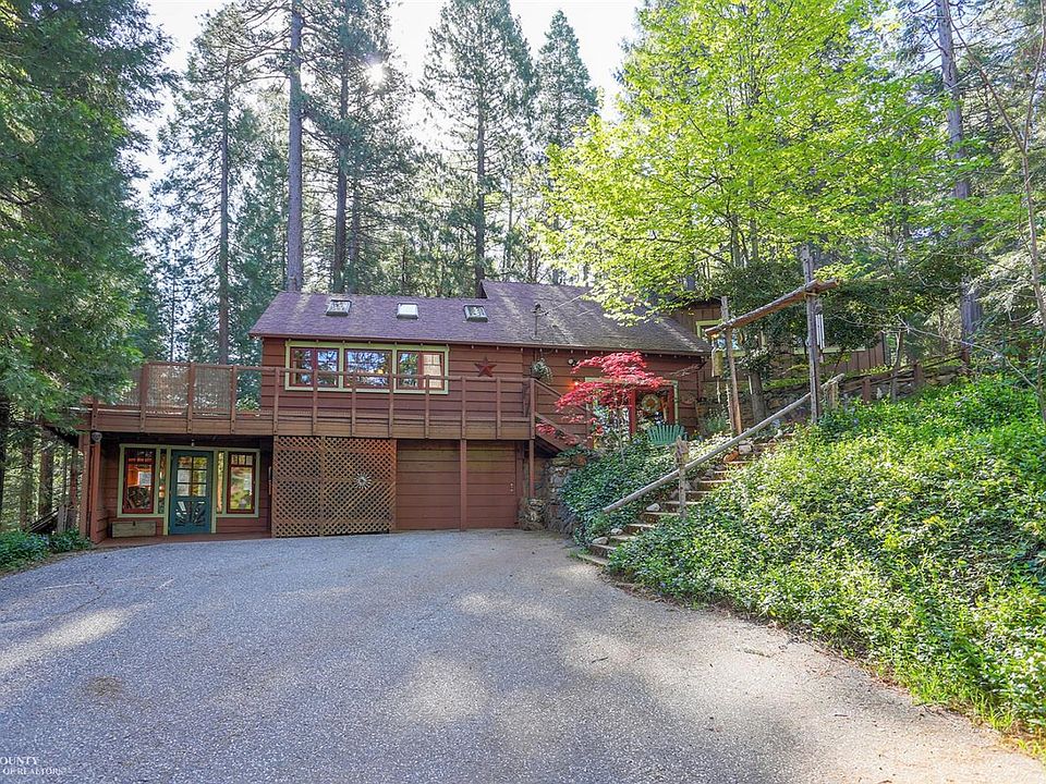 2nd image of 11949 Banner Lava Cap Rd