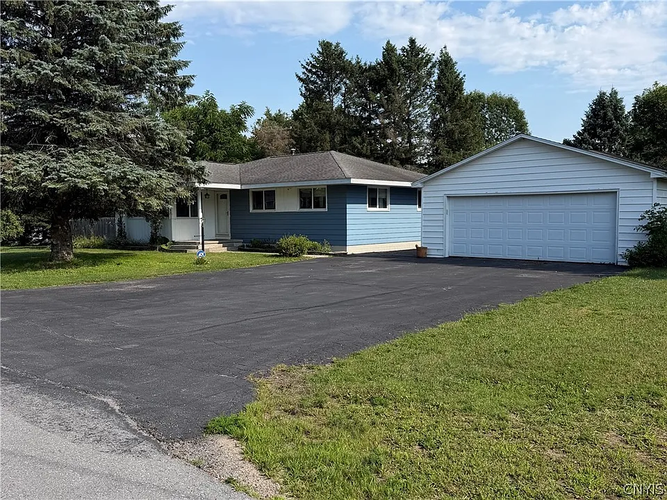 107 Hadley Dr