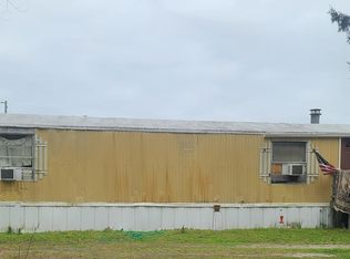 1078 Merell Ave, Bonneau, SC 29431