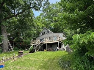 165 Arthur Ave, Fox Lake, IL 60020