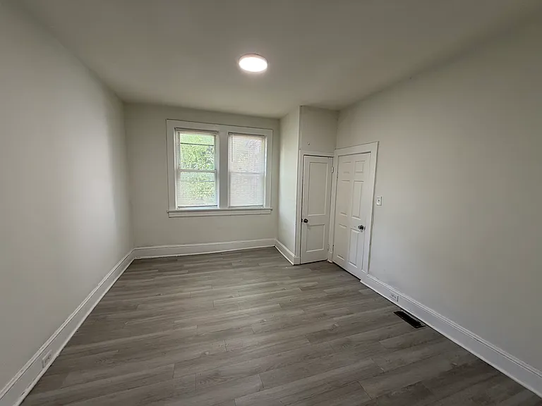 4018 Boarman Ave — Photo 6