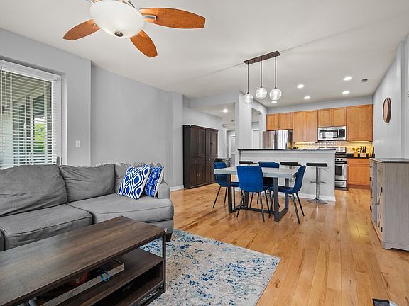3rd image of 3021 W Armitage Ave #201A