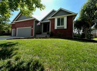 3213 N Pepper Ridge St, Wichita, KS 67205