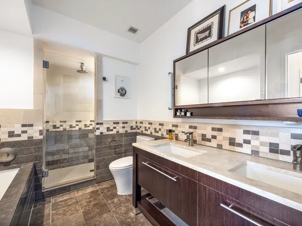 101 West 24th Street image 7 of 14