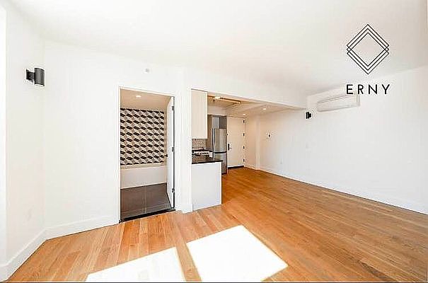 1st image of 319 19th St #3K