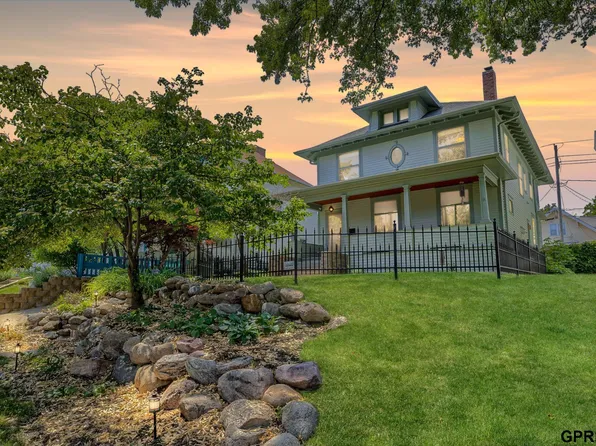 1310 S 35th Ave, Omaha, NE 68105