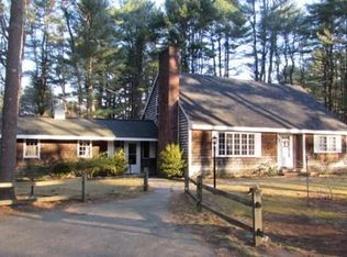 8 Fenno Dr, Rowley, MA 01969