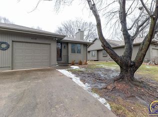 5550 SW Stonegate Ct, Topeka, KS 66606