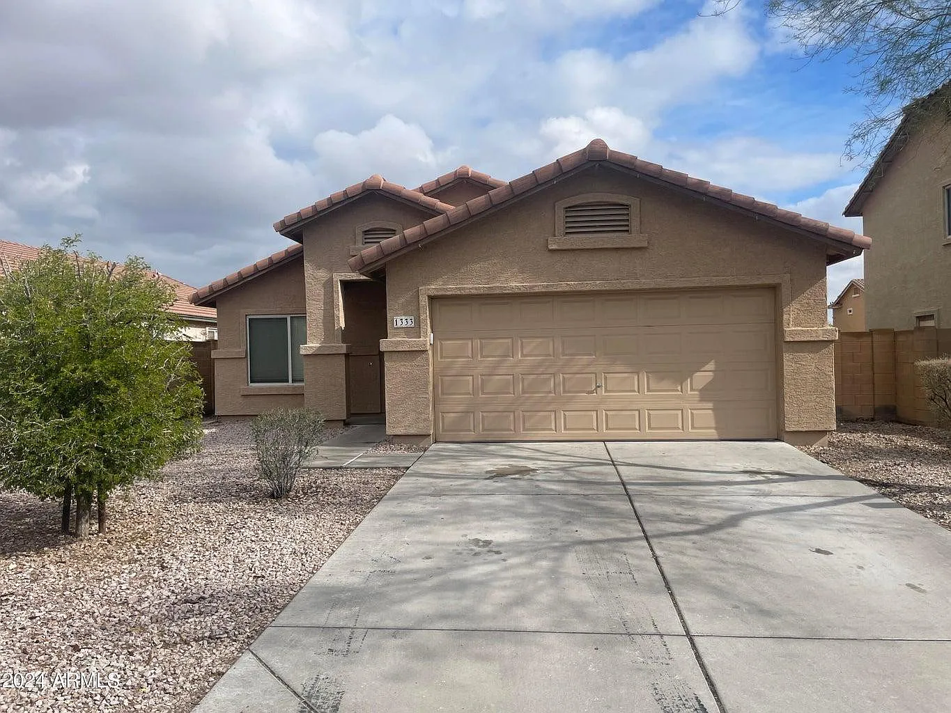 4 bed, 2.0 bath, 1635 sqft, $1,800 — Photo 1