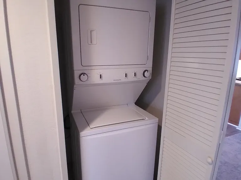 5101 E Anaheim St #303 — Photo 16