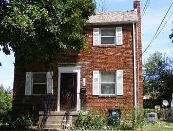 2nd image of 800 Chillum Rd