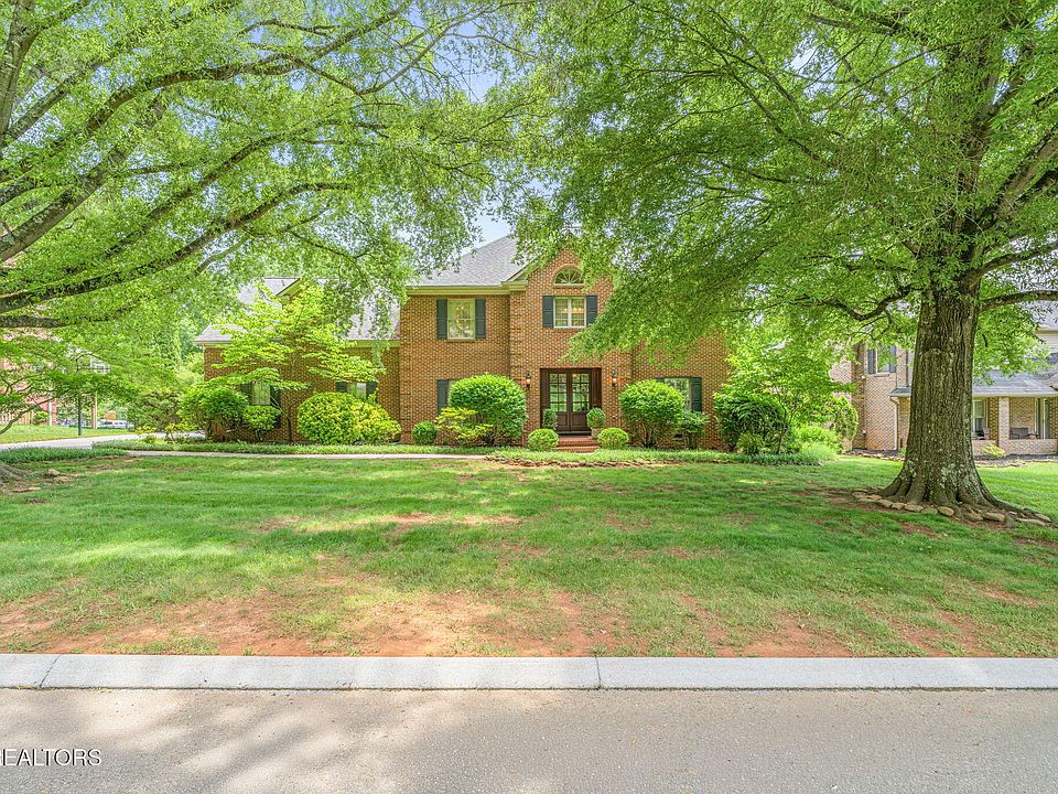 1st image of 12116 Aspenwood Dr