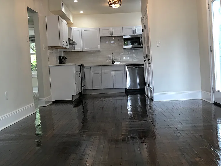 3508 Robert St #DOWNSTAIRS — Photo 17