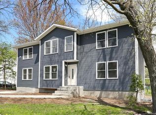 2 Mallory Rd, Spring Valley, NY 10977