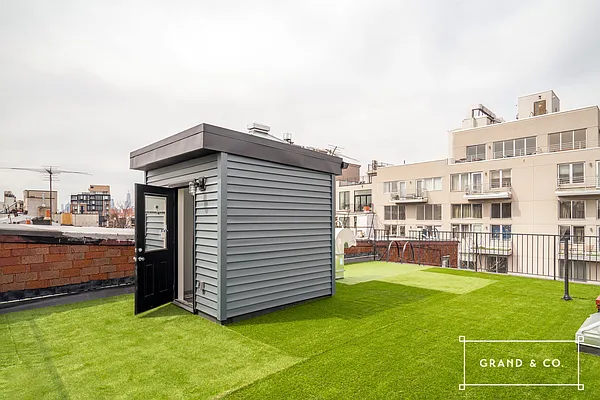 Rented by Grand & Co. | media 15