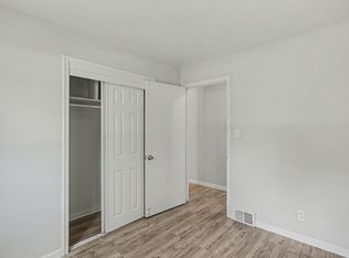 2361 Pine View Dr, West Bloomfield, MI 48324