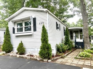113 Doolittle Ln, West Wareham, MA 02576
