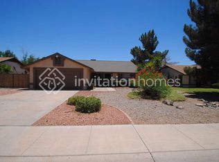 8249 W Dreyfus Dr, Peoria, AZ 85381