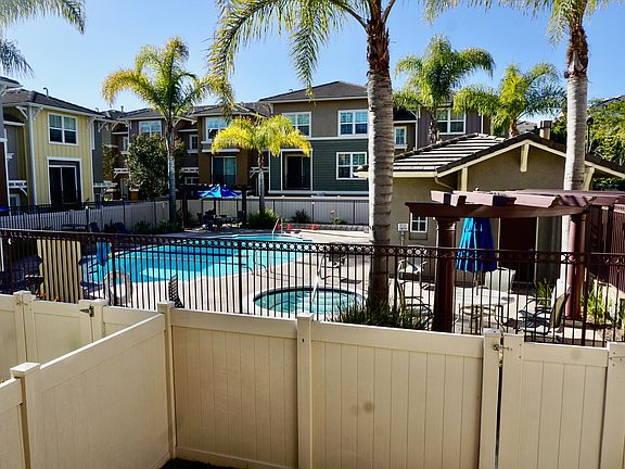 3rd image of 3538 Torrance Blvd Unit 126