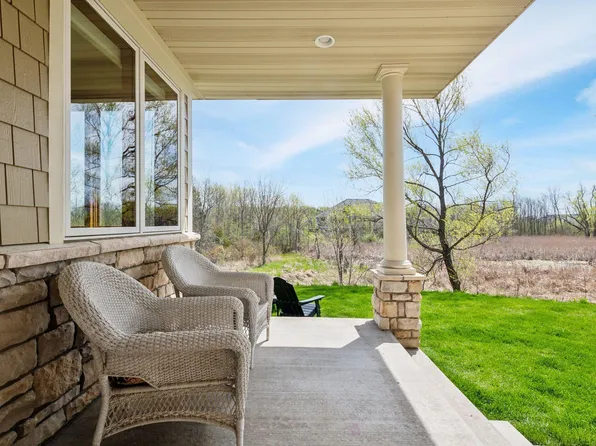 793 Boulder Dr, Long Lake, MN 55356