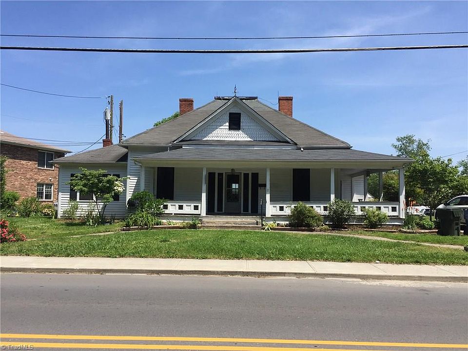 1st image of 431 Rockford St