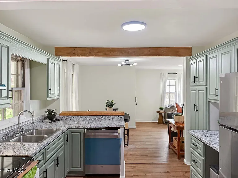 1429 Waccamaw Dr — Photo 16