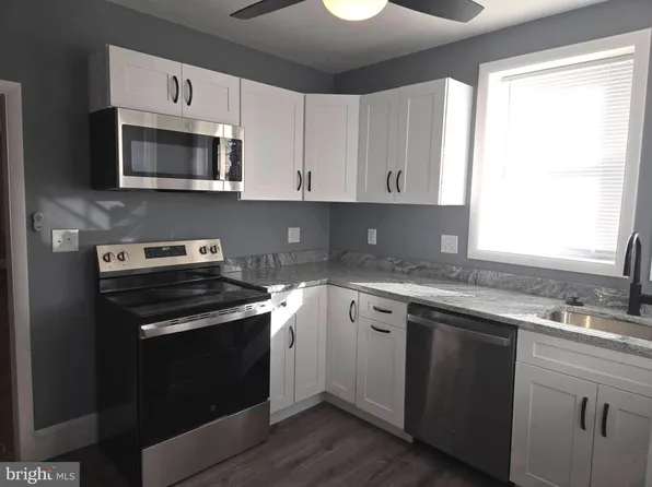 2911 Markley Ave, Baltimore, MD 21214