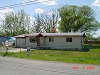 1st image of 633 Lois St
