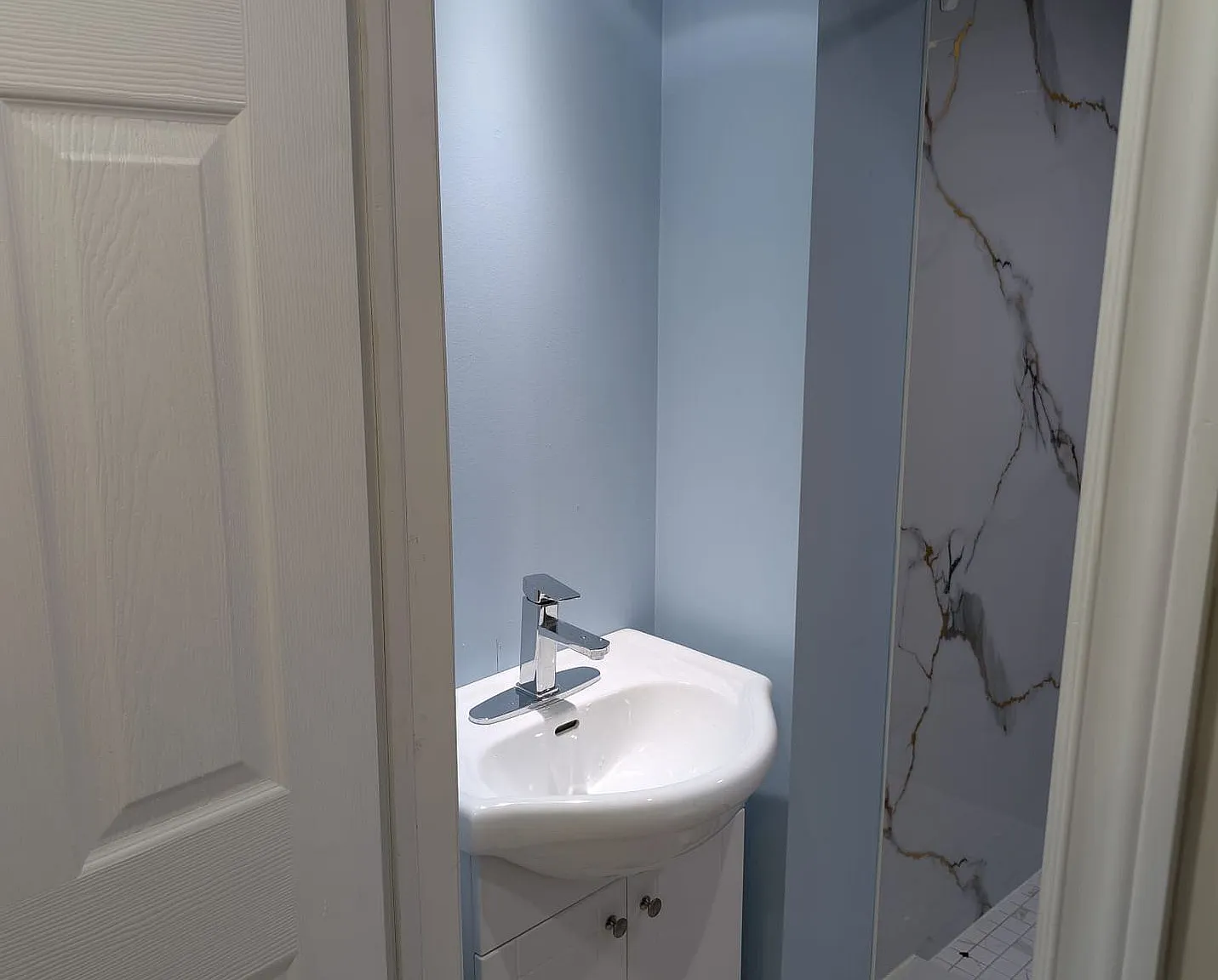 2 bed, $1,600 — Photo 4