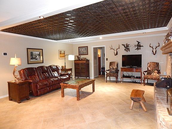 5th image of 3415 Arthur Dr