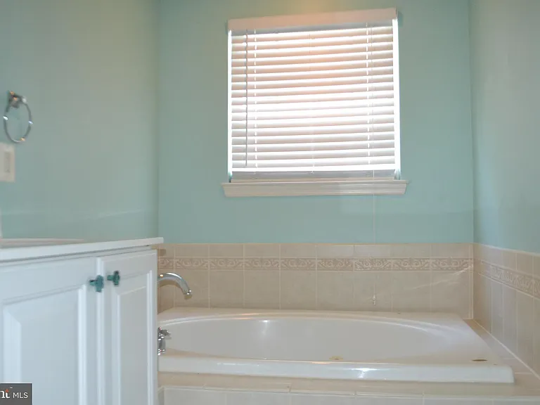 8560 Barrow Furnace Ln — Photo 15