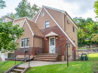 99 Mountainside Ter, Clifton, NJ 07013