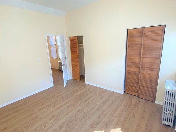 4th image of 31-77 44th St #1R