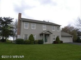 156 W Hills Dr, Williamsport, PA 17701