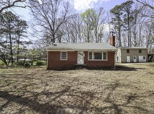 2401 Pearces Rd, Zebulon, NC 27597