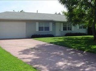 265 Loquat Rd NW, Lake Placid, FL 33852