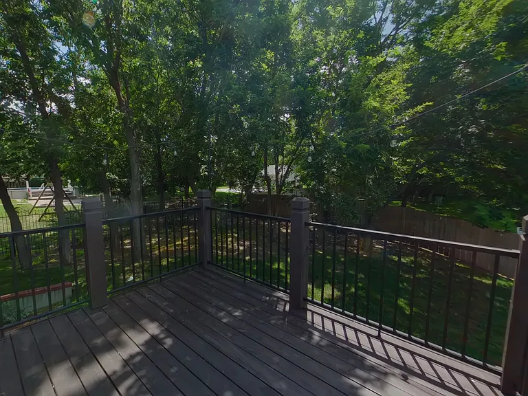 503 W Douglas Ave — Photo 17
