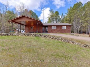 212 Eichstaedt Rd, Petawawa, ON K8H2W8