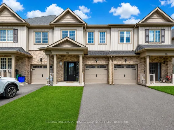 322 East St, Orillia, ON L3V 8K9