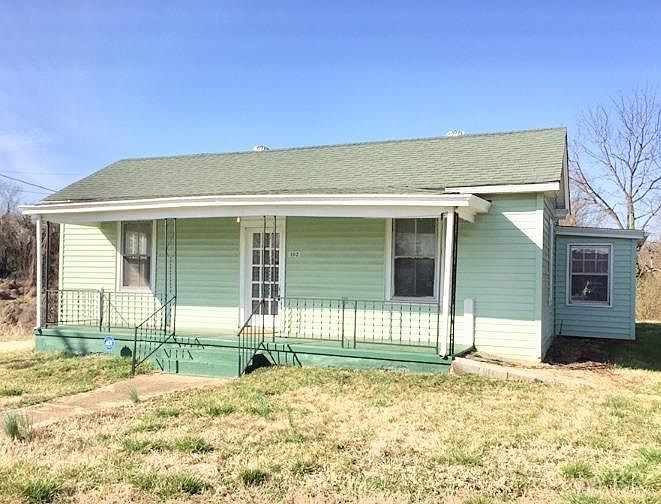 182 Main St, Madison Heights, VA 24572 Zillow