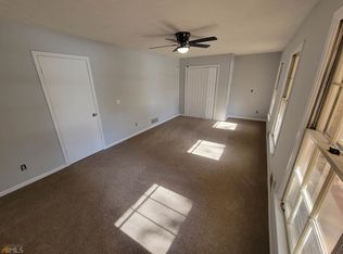 5651 Four Winds Dr, Lilburn, GA