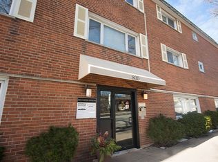 800 Custer Ave APT 3D, Evanston, IL 60202