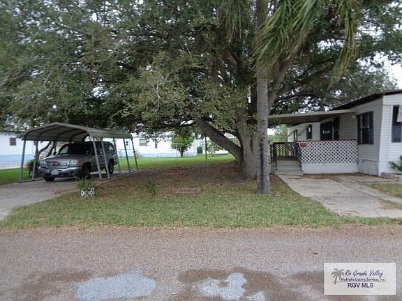 2nd image of 25827 Maple Dr