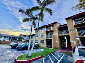 15560 SW 80th St