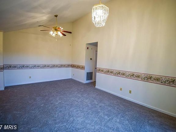 5th image of 1309 Sheridan Pl Unit 100