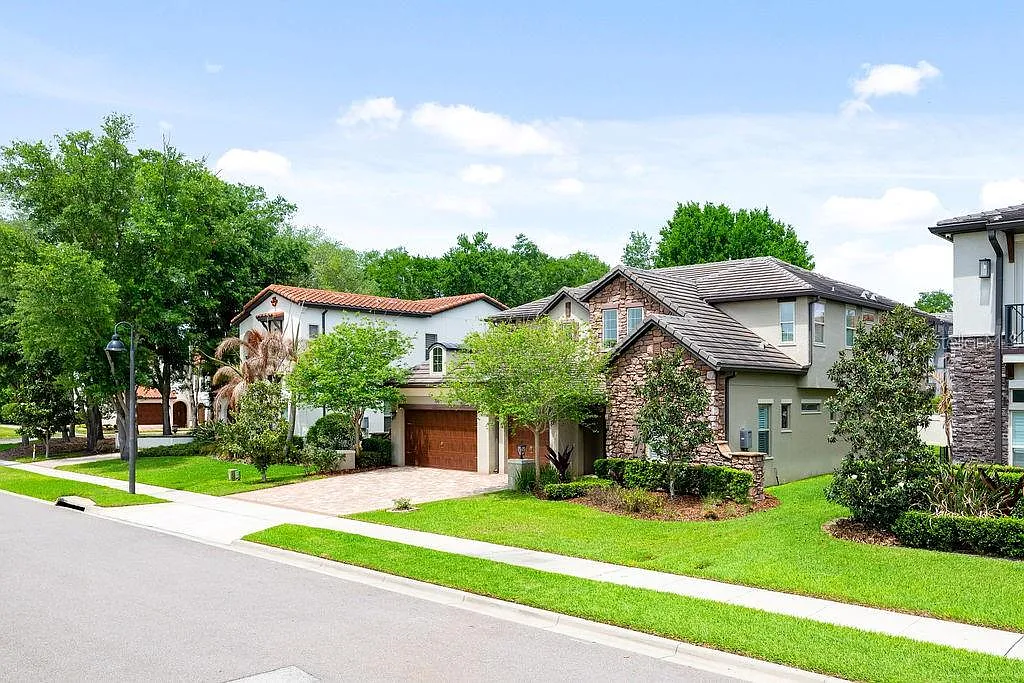 5 bed, 7.0 bath, 4019 sqft, $6,000 — Photo 3